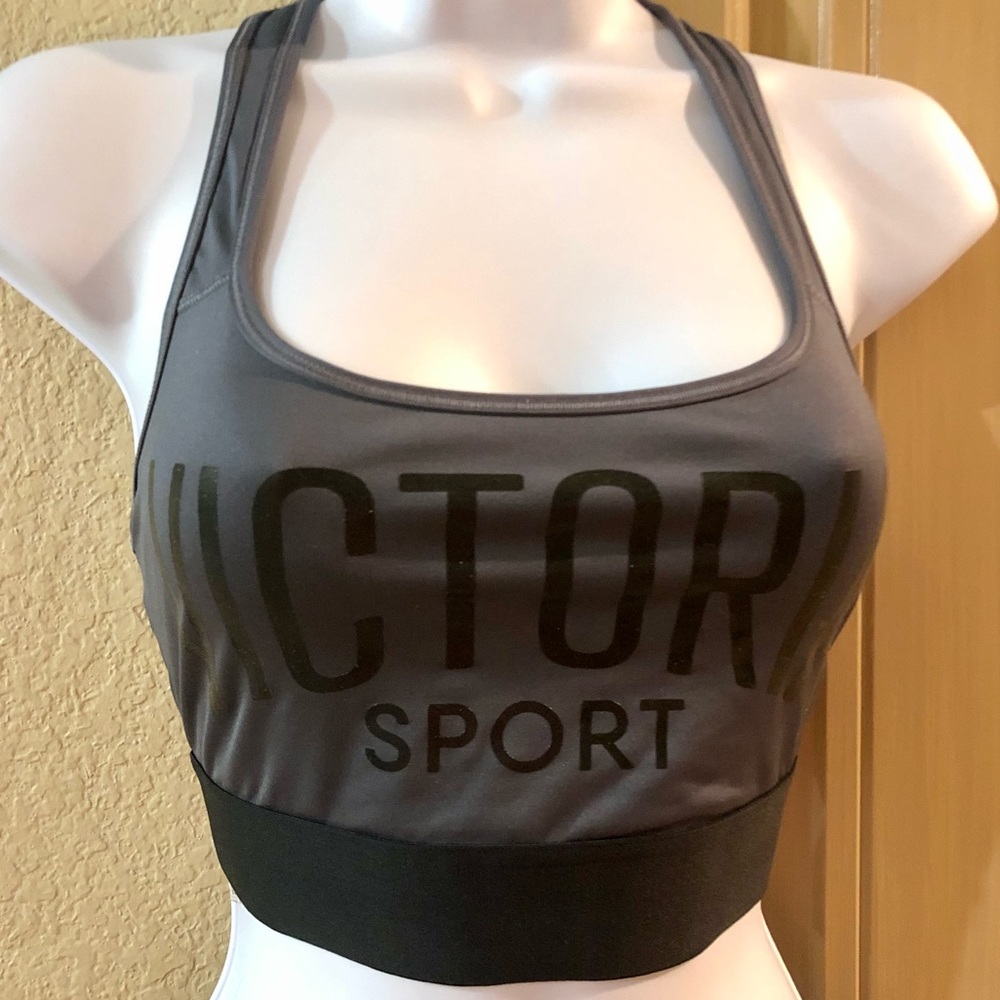 EUC Victoria’s Secret Sports Bra in XL